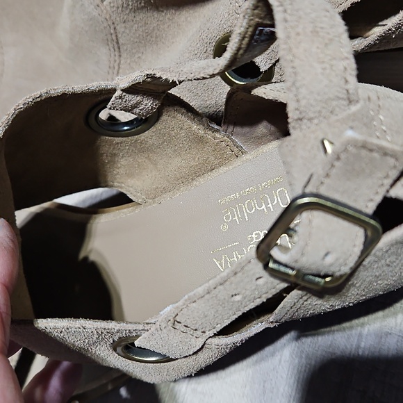 Koolaburra by UGG Ortholite Chic Suede Open-Toe Sandals - Picture 8 of 8